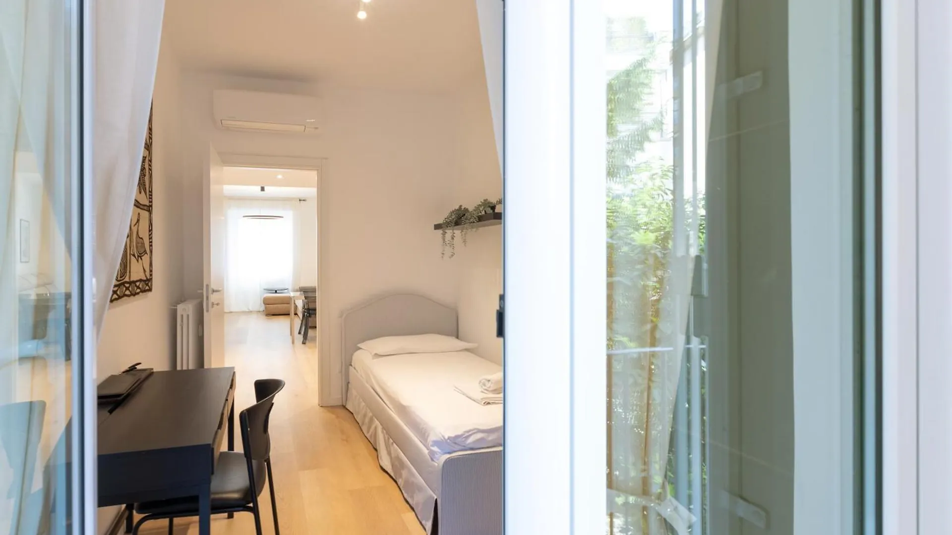 Cozy And Modern Two Bedrooms Parco Sempione - Mirable Pm Milano 0*,