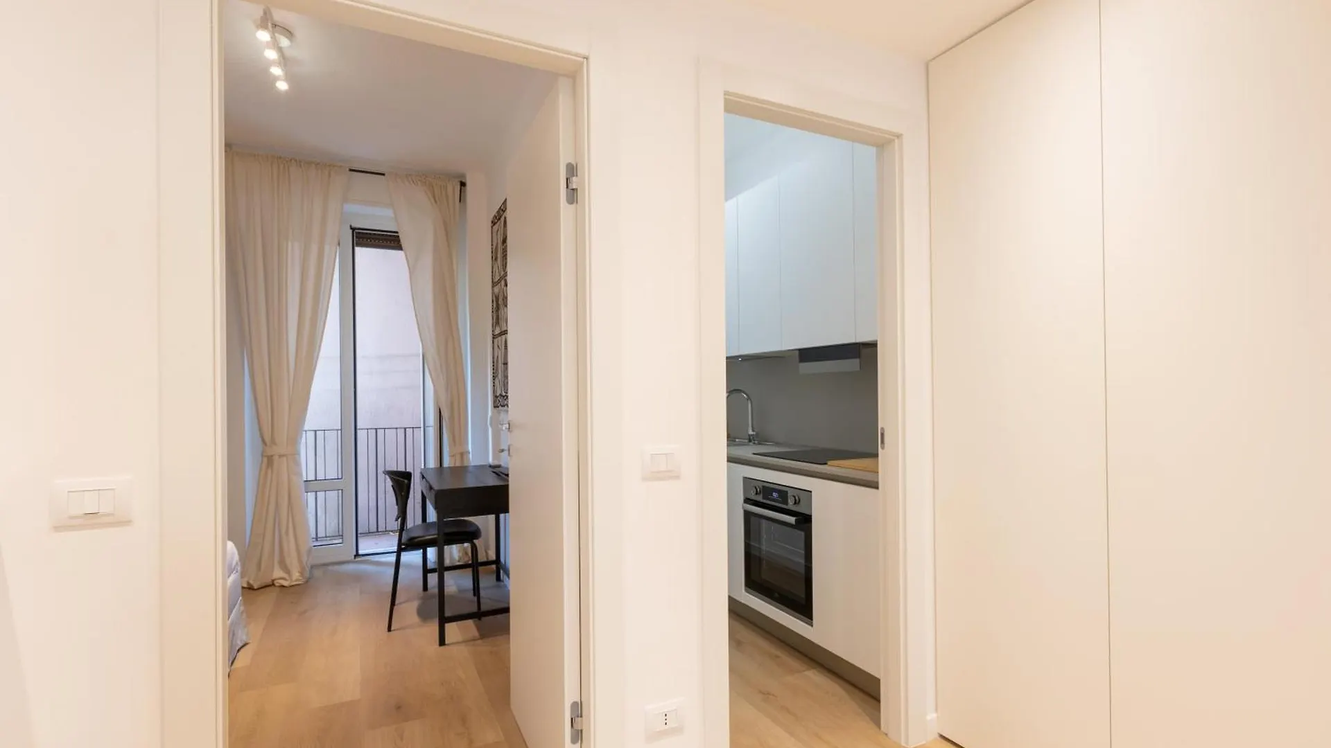Cozy And Modern Two Bedrooms Parco Sempione - Mirable Pm Milano 0*,