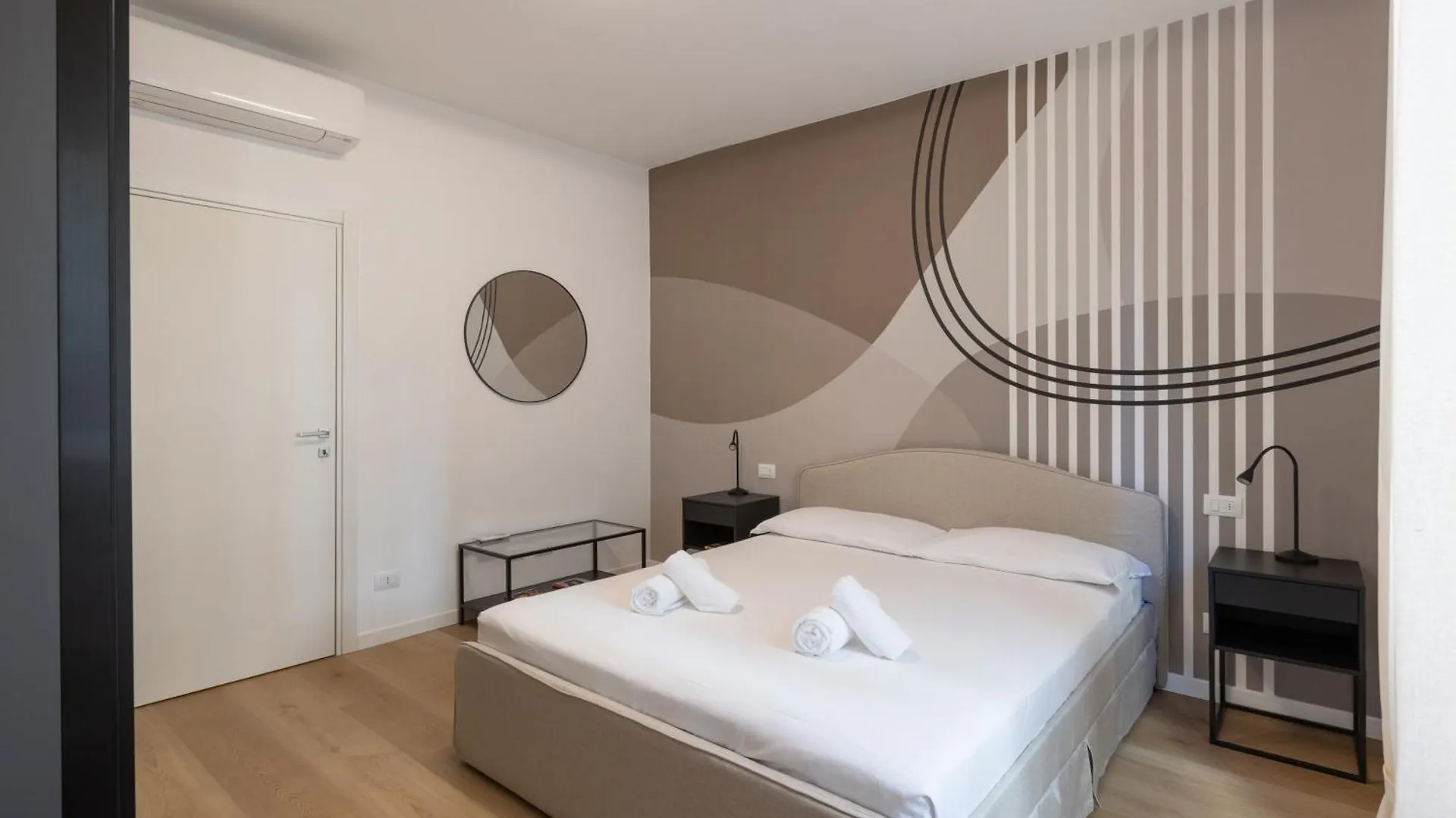 Cozy And Modern Two Bedrooms Parco Sempione - Mirable Pm Milano