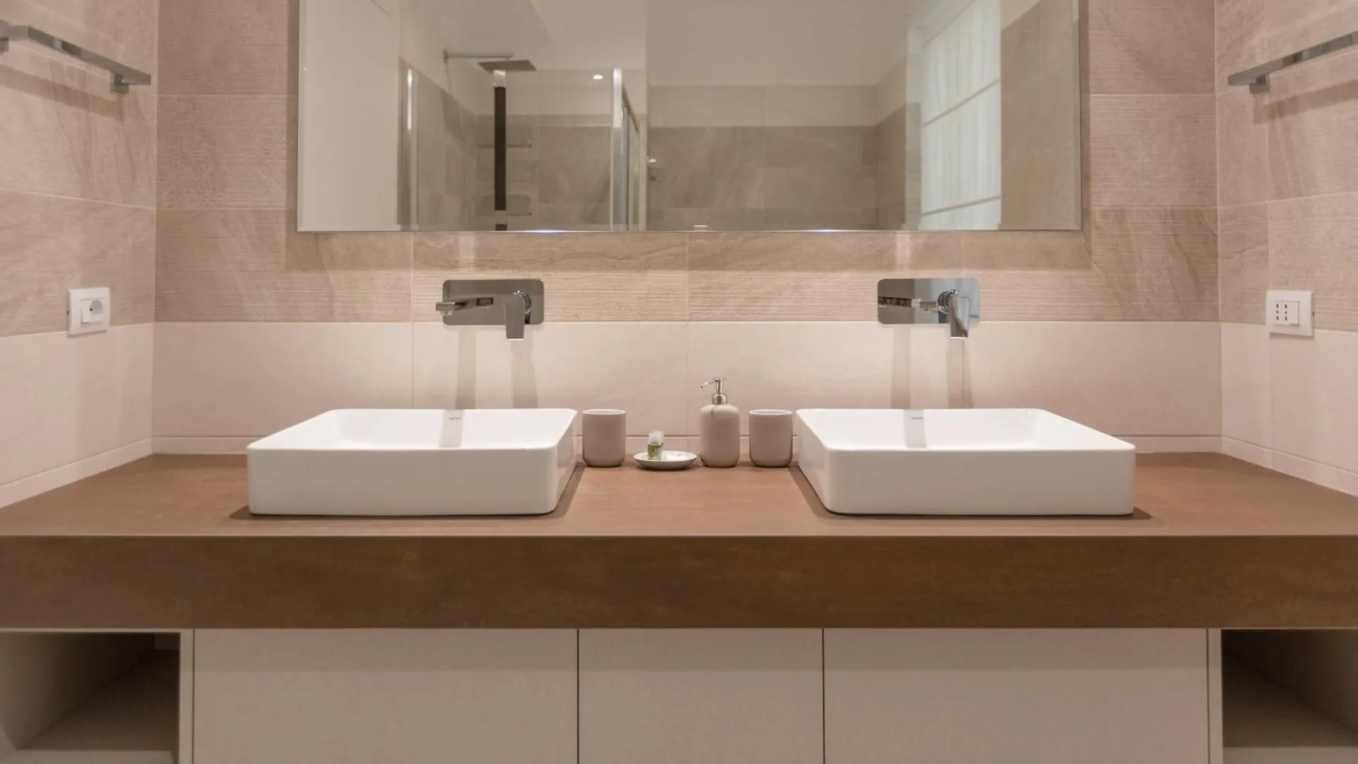 アパート Cozy And Modern Two Bedrooms Parco Sempione - Mirable Pm ミラノ