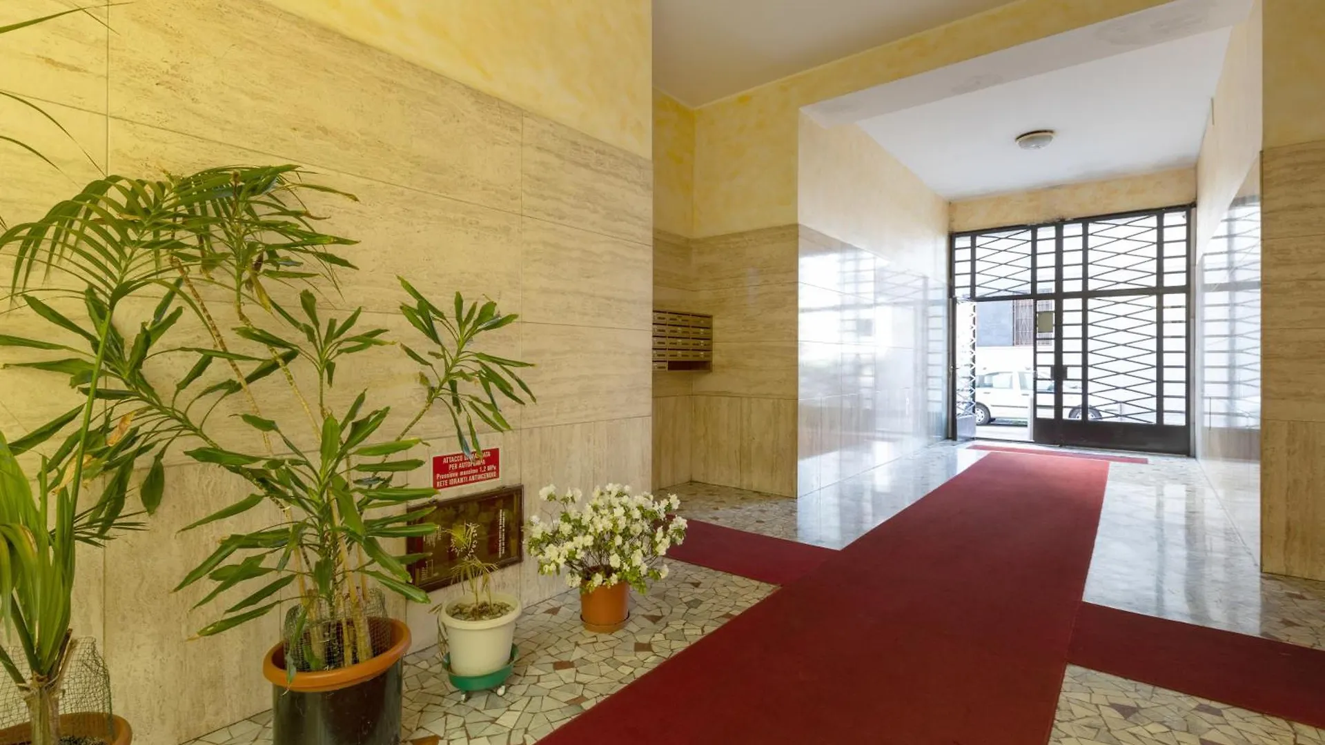 Cozy And Modern Two Bedrooms Parco Sempione - Mirable Pm ミラノ イタリア